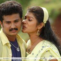 Vazhi Vidu Kanne Vazhi Vidu Movie Hot Stills | Picture 110141